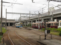2024.06.08　上熊本
上熊本に戻ってきた。後ろの９２００形はラッピングがはがされている。