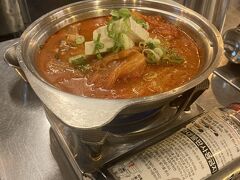 仲里依紗さんがYouTubeで訪問していたこちらへ。キムチチゲは辛過ぎず意外にも食べやすい。