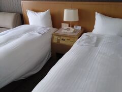 クインテッサホテル佐世保に宿泊。ツインのお部屋です