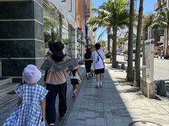 牧志駅で降りて約40年ぶりの国際通り。何にも覚えていません(笑)