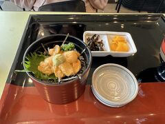 しゃこたん土産と喰処 カムイ番屋