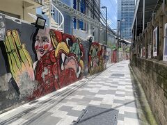 ウォールアートがあるので、この辺りかな？