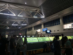 ブルガリアのソフィア空港に到着。
日本に比べれば気温低めもやはり暑いです
