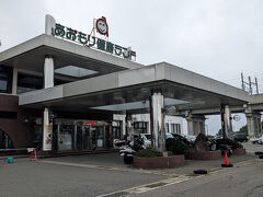 昨日はお風呂入っていないし、何よりこの猛暑でずっとシャワーだったから、1ヶ月ぶりのお風呂です。(決して風呂キャンセル界隈ではない)

きれいさっぱり！
海に近いからか、海水のしょっぱいぬるぬる系温泉で、とてもよく温まるお湯でした。