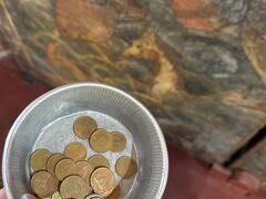 カフェタイム後、ワットアルンは諦めてワットポーへ。
先程のカフェ近くにgrabを配車。
観光地で渋滞なのか、近くにはいるのに配車に20分程かかったかな。
