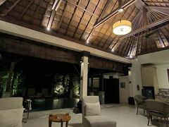 ヴィラに戻ってまいりました。