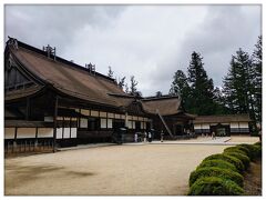 金剛峯寺
本山前から徒歩すぐ
壇上伽藍でかなり満足してしまい、横目に眺めながら出口へ向かいましたw