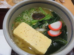 名古屋駅まで戻ってエスカのよしだへ　おかめきしめんあっさり美味しい