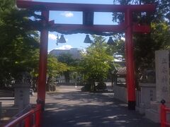 草津駅から徒歩15分くらいで、立木神社に到着
