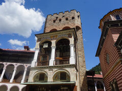 1833年の火事で唯一残ったフレリョの塔。14世紀当時のままの塔です。これはセルビアの貴族フレリョ・ドロゴボラの寄進により造られたものです。