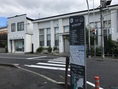 左手が膳所神社。こちらも明治維新で、旧膳所城の門を移築

ほんとはあちこちに、お城があったのに、明治維新でがっつり解体されていったんだなあ