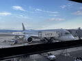久しぶりに関空来ました。
お昼ごろに関空着いたのですが、すごい人ね･･･
日本人は2割くらい。あとはぜーんぶ海外パスポートの方々。
インバウンドの力は強烈ですな。

Webチェックインを済ませていたので、自宅で印刷した搭乗券で14時くらいには出国審査を通過いたしました。
（ラウンジの写真はとるのを忘れました。）
事前の情報ではQAはラウンジ「飛鳥」のみって思っていたのですが、どうやらノースラウンジも使用できた様子。

18:30 関西国際空港発
カタール航空 QR803
23:20 ハマド国際空港着
