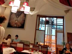 【ラ・カーザリンガ Le Casalinga】

ラ・カーザリンガはミラノ在住の日本人のブログで見つけた。
アーモイタリア一押しのイ・ドゥエ・ジーと迷ったが、川向うにも行ってみたかったのでラ・カーザリンガをチョイスした。