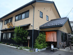 歩いて10分程で到着

諏訪湖周辺には多くの鰻屋さんが点在していますが、前から行ってみたかったこちらの鰻屋さんへ
うなぎ林家

念の為ホテルから席の予約電話を入れると、予約しなくても今のところ来店してもらえれば大丈夫との回答