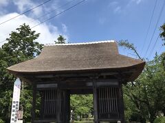 夫の仙台での仕事先の近所にある 『陸奥国分寺薬師堂』寄ってみた。
