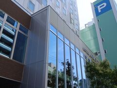 今回の名古屋の宿泊も納屋橋近くにあるホテルＪＡＬシティ名古屋　錦。定宿化してきてますが、以前よりも宿泊料が高くなりました