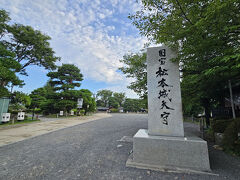 ぐるっと周ってきて、松本城公園に入ります。
昨日も撮ったけどね。また別だから！