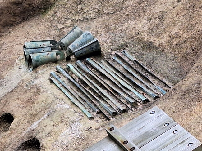 古銅雲龍文花生け。江戸時代。 加茂岩倉遺跡｜出雲の青銅器祭祀遺跡。銅鐸はなぜ埋められたのか