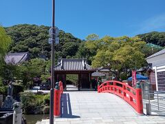 須磨寺仁王門。