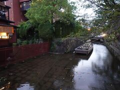 夕暮れ時、風情たっぷり。

高瀬川も角倉了以が運河として整備したもの。
