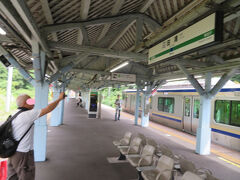 田浦駅もレトロ