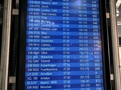 ユーロウィングスでデュッセルドルフからプラハ国際空港に8：30頃到着。色々あって(詳細は旅行記③)やっと着いた安堵感。