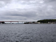 こちらは城ヶ島大橋。
三浦半島と城ヶ島を結ぶ橋。