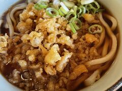 宮崎の相場感からするとかなりの高め設定、たぬきうどん720円、都内より高め