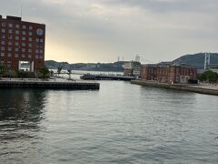 海峡プラザ