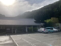 朝食後のドライブで道の駅到着。
天気がだんだん良くなってきた。