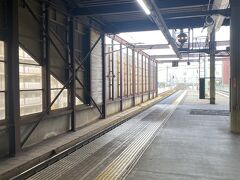 JRに乗って新千歳空港へ出発