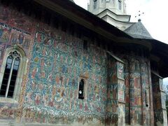 三つ目の修道院は、モルドヴィッツァ修道院。