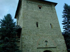 峠を下り、4つ目のスチェヴィッツア修道院に来ました・