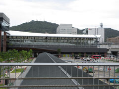 そこから150メートルほど西へ離れた場所に現在の長崎駅が。