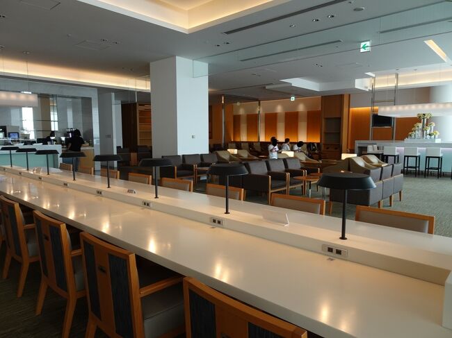 たぶんこちらは下のフロアだったような。。。<br /><br />こちらは空いていました♪。