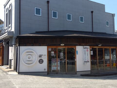 小豆島ラーメンの店もあります。