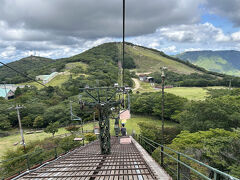 さらにリフトで頂上を目指します。おお、いい景色！