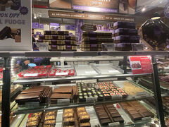 Li-Lac Chocolates