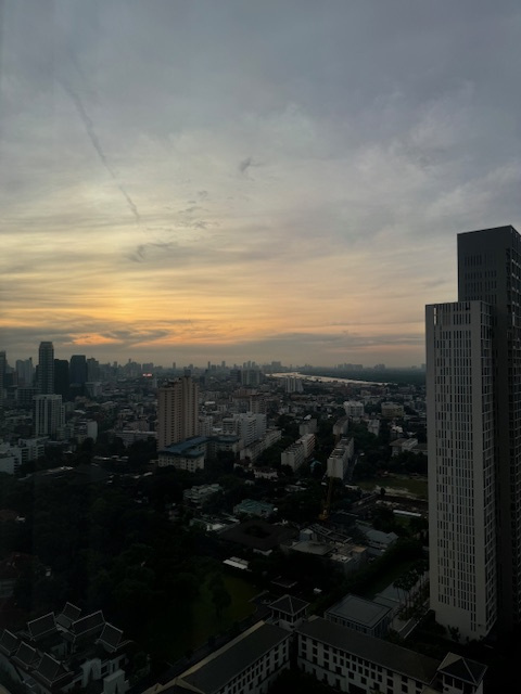 最終日の朝日。