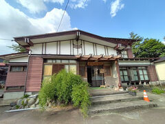 本日のお宿はここ。

「折立温泉の宿 やまきや旅館」