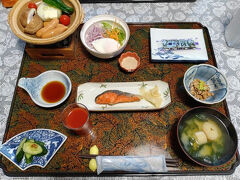 朝食は昨日と同じ場所。
