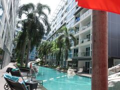 3,Centara Avenue Residence/滞在コンドミニアム。
AZURE HOTEL PATTAYAと併設です。