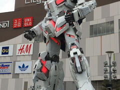 実物大ユニコーンガンダム立像