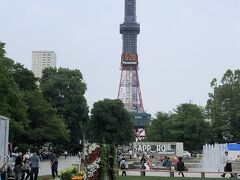 新千歳空港からエアポート快速で札幌駅へ
駅からホテルまでは歩きました


