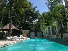 ダウンタウン ヴィラズ