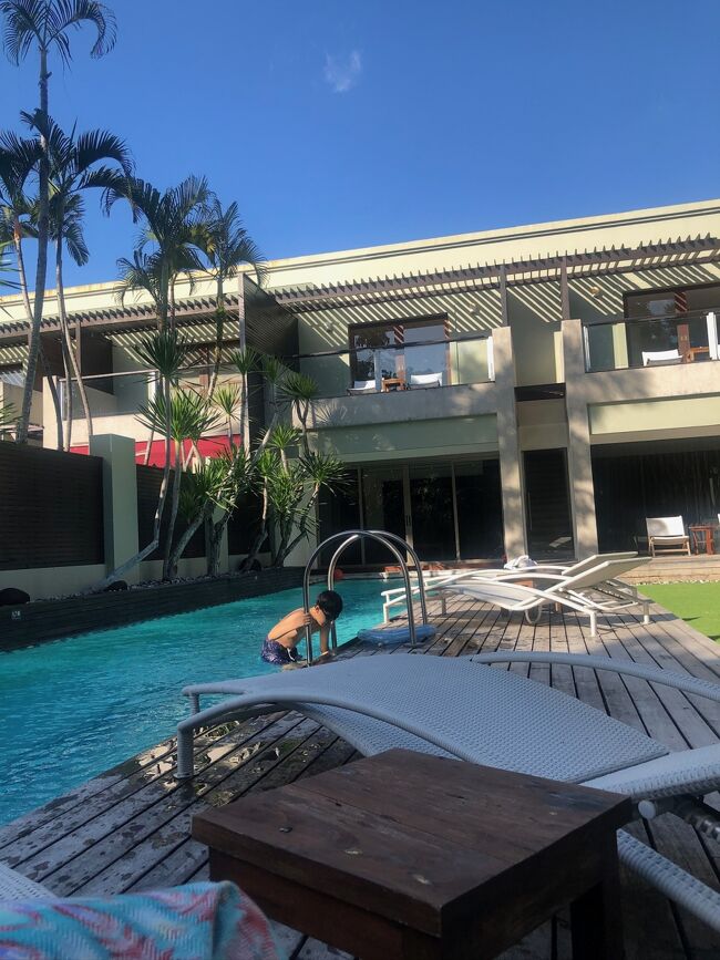 やっとオレの城で遊泳。