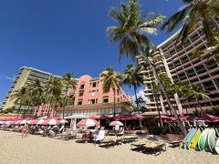 ロイヤルハワイアンもいつか泊まってみたいホテルの１つです