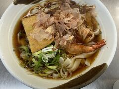 名古屋では、オーソドックスにきしめんをいただきました。