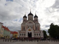 アレクサンドルネフスキー聖堂。1901年帝政ロシア時代の教会です。