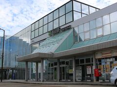 ８時過ぎ、JR新庄駅へ